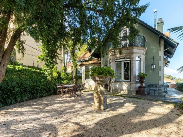 Chalet romântico no centro histórico de Sintra 235m² Sintra Santa Maria E São Miguel