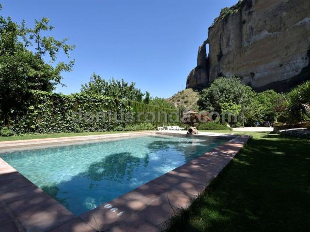 Chalet, Ronda
