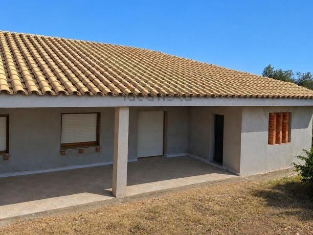 Chalet, Roquetes