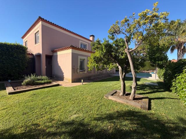 Chalet, Reus