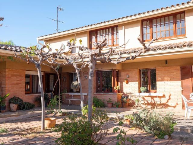 Chalet, Reus
