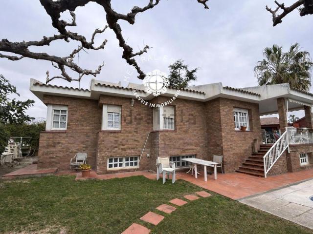 Chalet, Reus