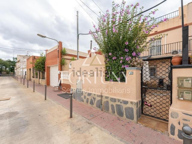 Chalet, Reus