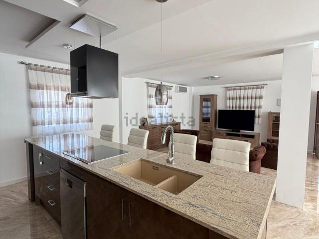 Chalet, Rebolledo
