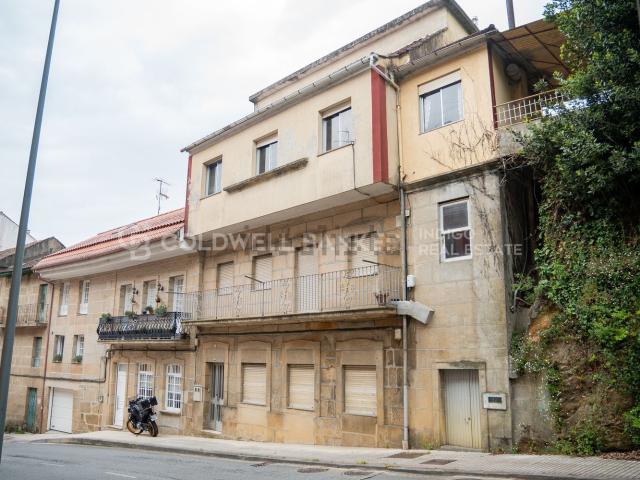 Chalet, Redondela