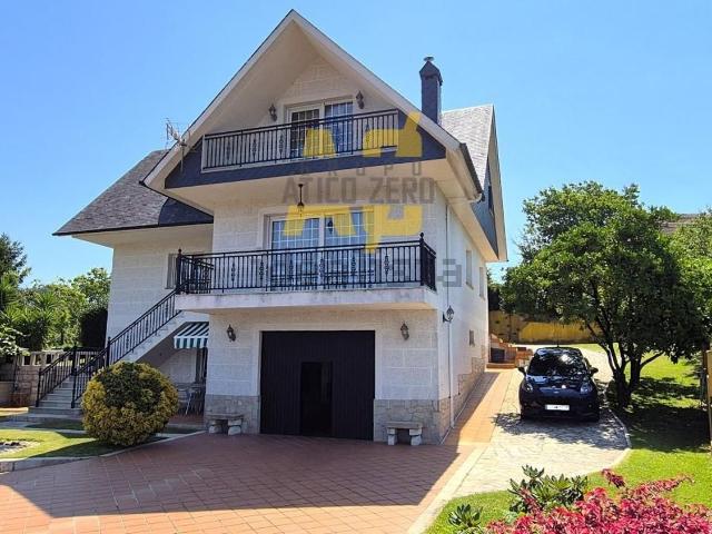 Chalet, Redondela