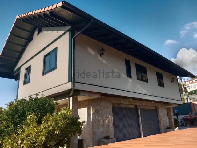 Chalet, Redondela