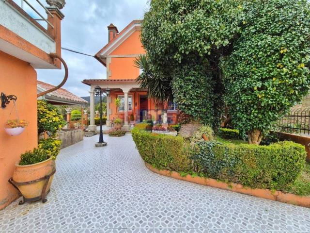 Chalet, Redondela