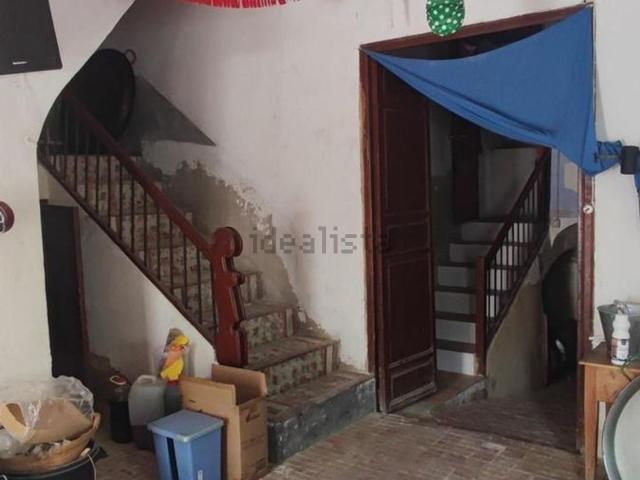 Chalet, Relleu