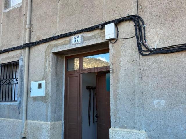Chalet, Relleu