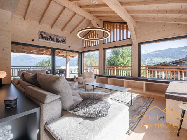 Chalet rénové face à la chaine du Mont Blanc