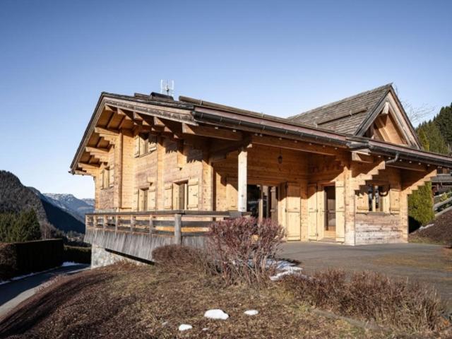 Chalet rénové Proche pistes & vue dégagée