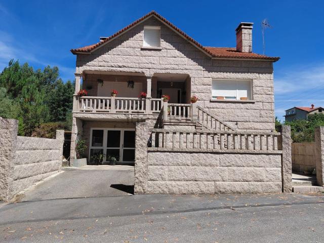 Chalet, Ribadumia
