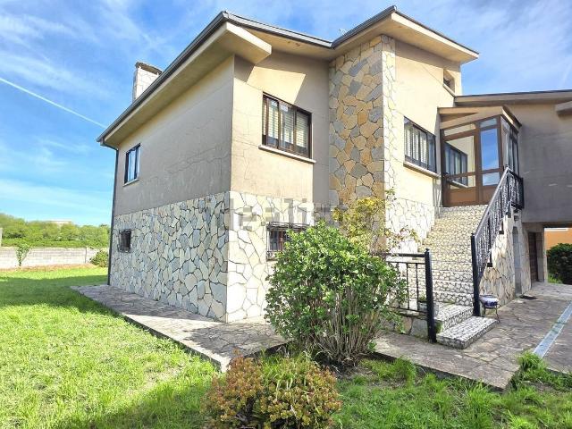Chalet, Ribadeo
