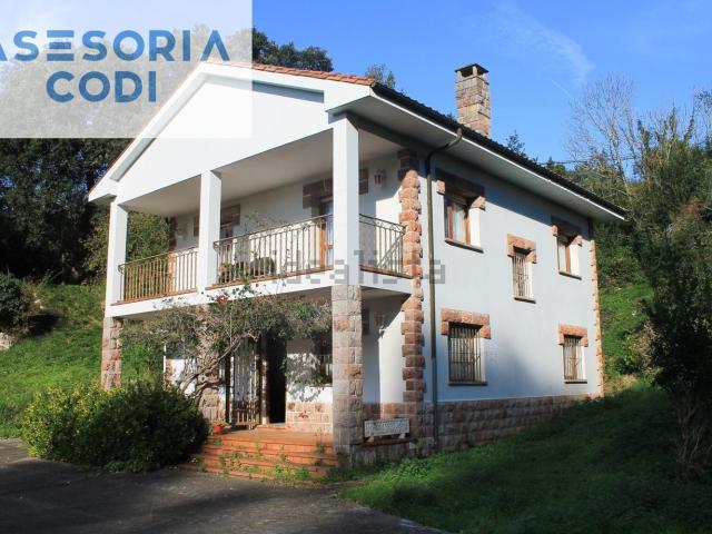 Chalet, Ribadesella