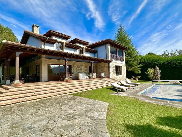 Chalet, Ribadesella