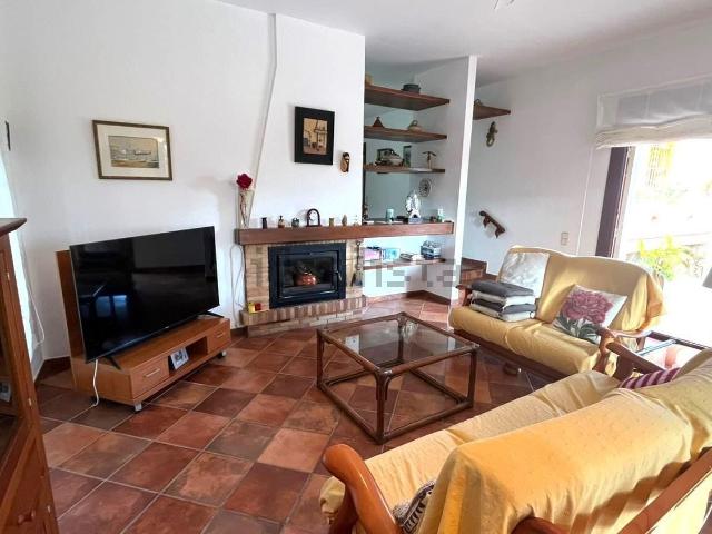 Chalet, Riells i Viabrea