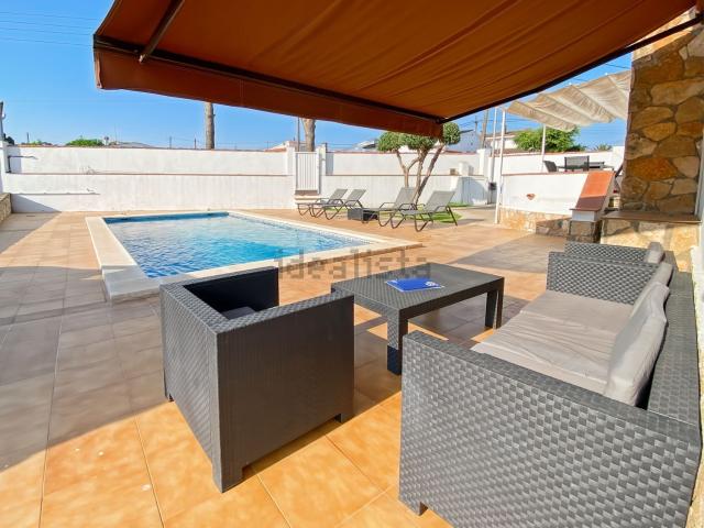 Chalet, Riells, L&apos Escala