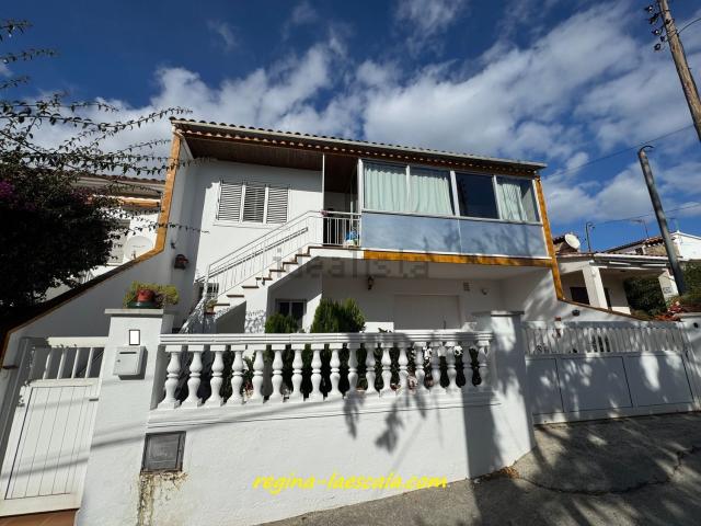 Chalet, Riells, L&apos Escala