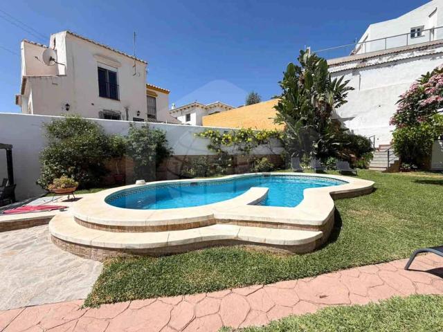 Chalet, Rincón de la Victoria