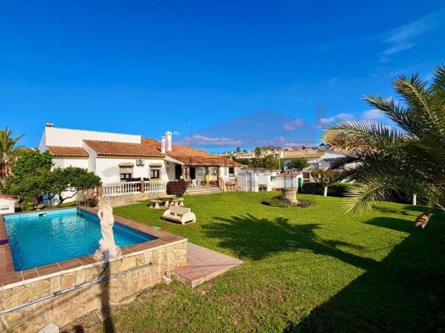 Chalet, Rincón de la Victoria