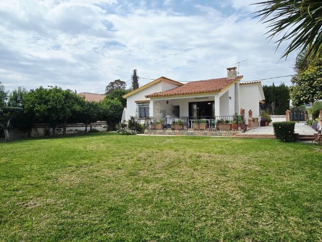 Chalet, Rincón de la Victoria