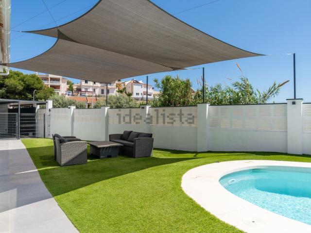 Chalet, Rincón de la Victoria