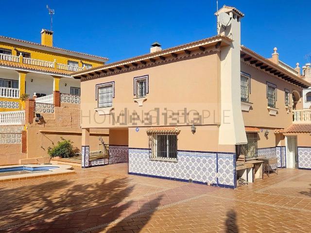 Chalet, Rincón de la Victoria
