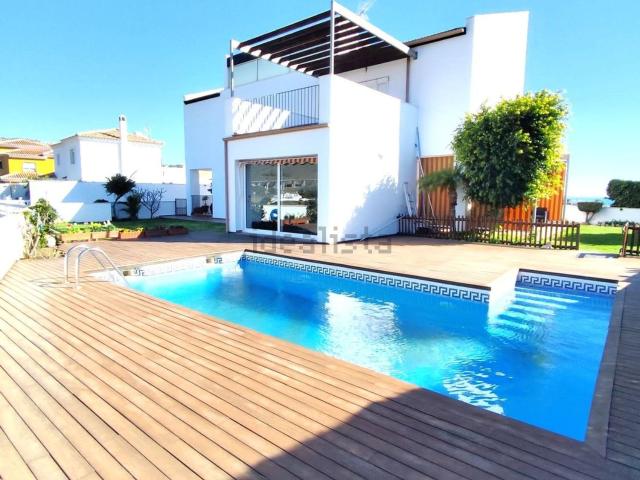 Chalet, Rincón de la Victoria