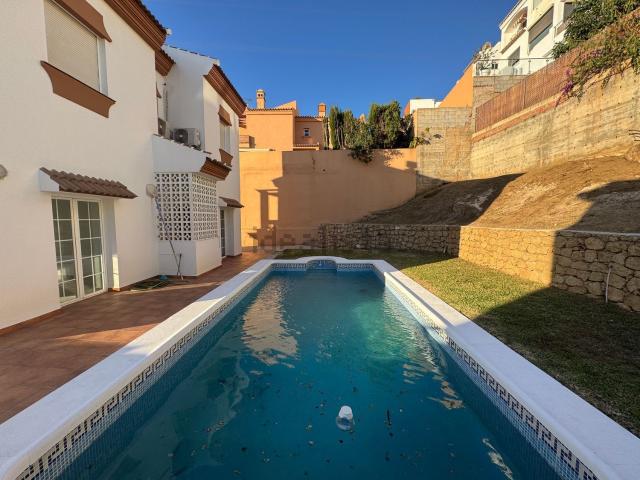 Chalet, Rincón de la Victoria