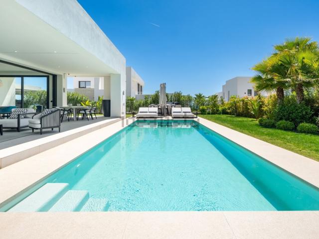 Chalet, Rio Real, Marbella