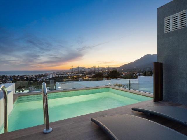 Chalet, Rio Real, Marbella