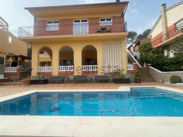 Chalet, Rubí