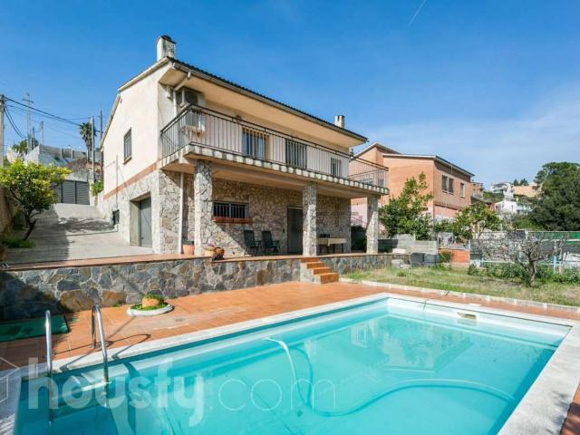 Chalet, Rubí