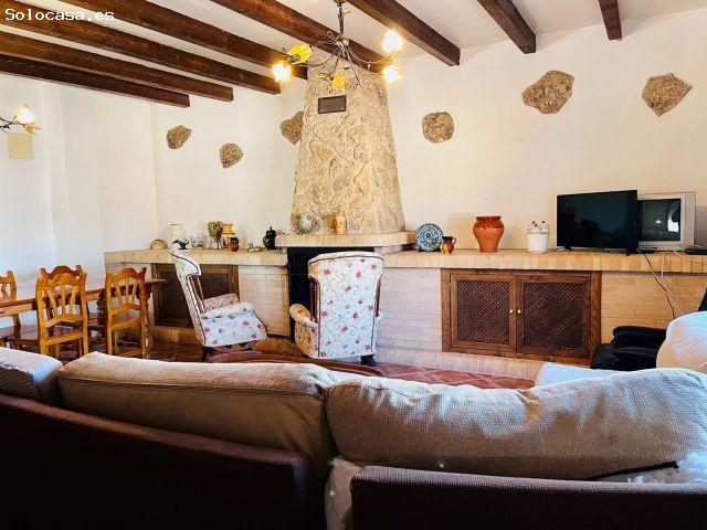 CHALET RUSTICO EN ASPE