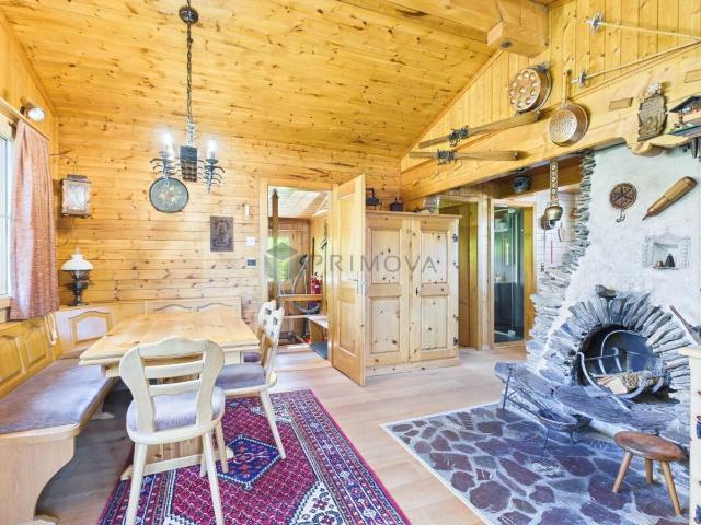 Chalet with 4.5 rooms on sale in Flumserberg Bergheim 130 m² | dreamo. Ch