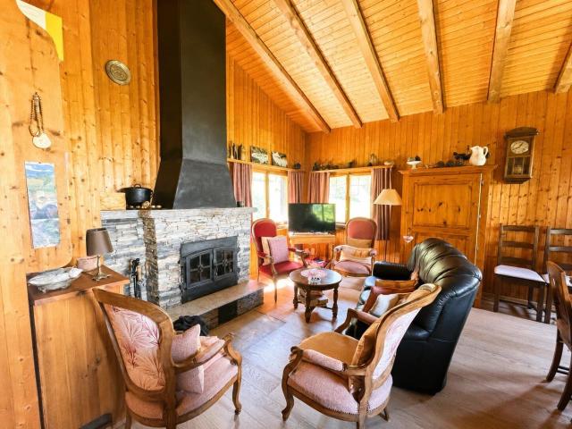 Chalet with 4.5 rooms on sale in Salins 120 m² | dreamo. Ch