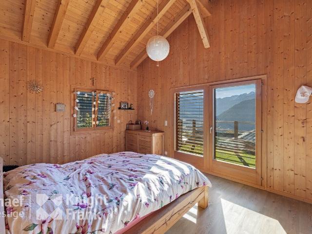 Chalet with 5 rooms on sale in Levron 175 m² | dreamo. Ch