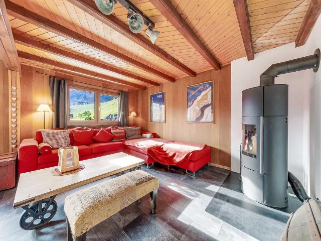 Chalet with 5 rooms on sale in Val d'Illiez 210 m² | dreamo. Ch