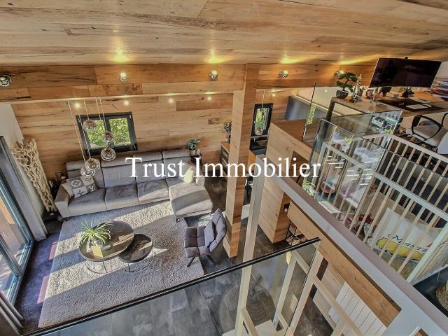 Chalet with 5.5 rooms on sale in Icogne, Crans Montana 226 m² | dreamo. Ch