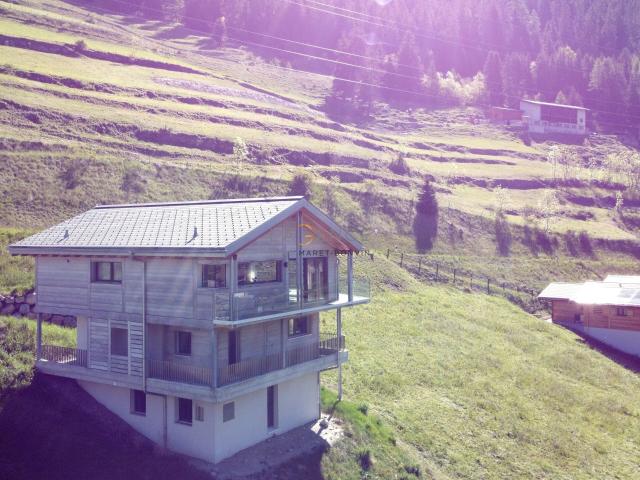 Chalet with 6.5 rooms on sale in Haut du village 279 m² | dreamo. Ch
