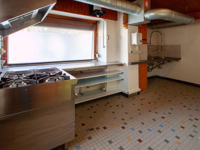Chalet with 6.5 rooms on sale in Saclentse 200 m² | dreamo. Ch