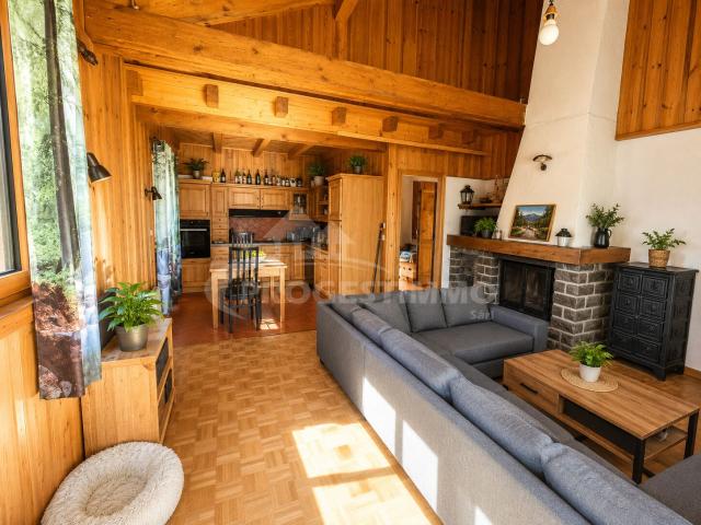 Chalet with 10 rooms on sale in AU CALME, EN PLEINE NATURE 406 m² | dreamo. Ch