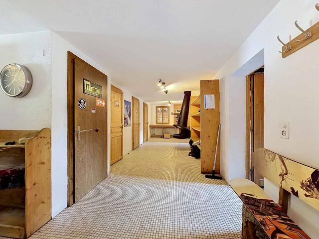 Chalet with 15 rooms on sale in Les Diablerets 200 m² | dreamo. Ch