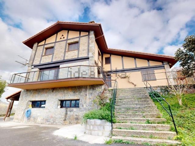 Chalet, Tolosa