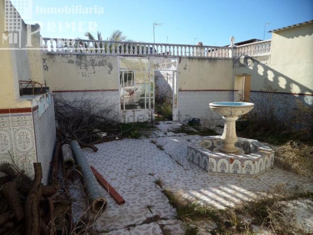 Chalet, Tomelloso