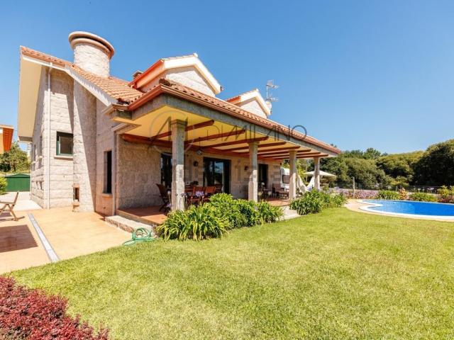 Chalet, Tomiño