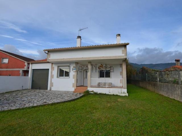 Chalet, Tomiño
