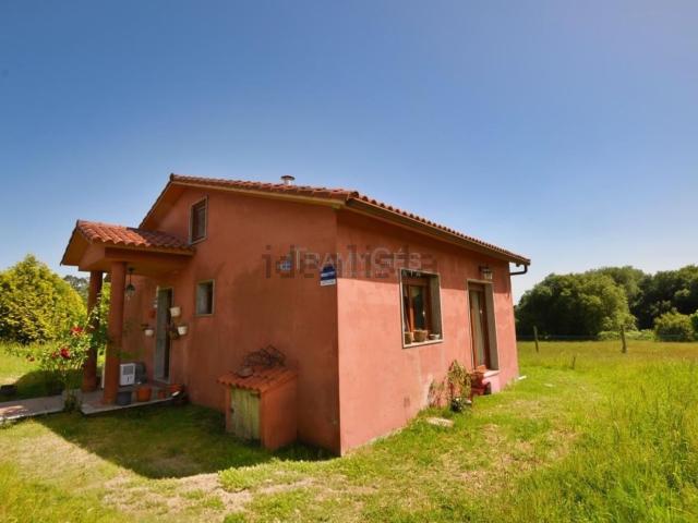 Chalet, Tomiño