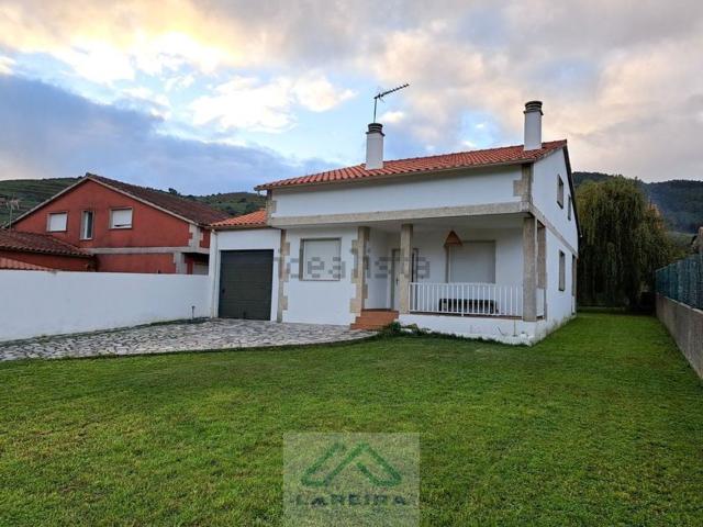 Chalet, Tomiño